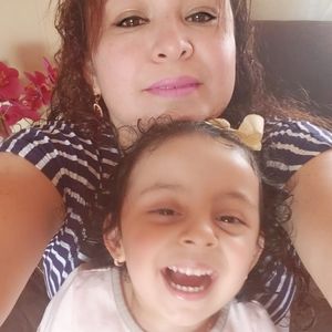 Meet your Posher, Helen josabeth